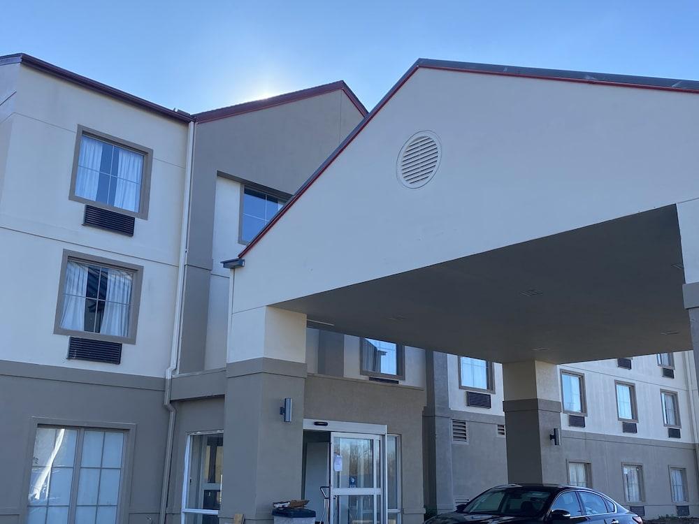 Red Roof Inn & Suites Vicksburg Exterior foto