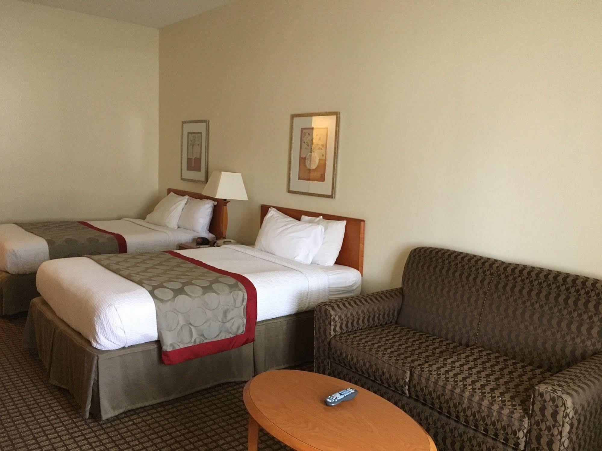 Red Roof Inn & Suites Vicksburg Exterior foto